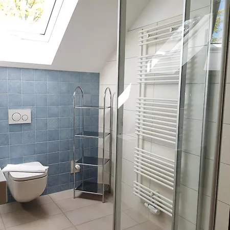 Im Haus Bi Henny 公寓 *